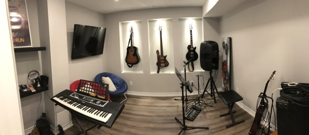 Basement music studio in Brampton, basements by CNG Contracting (photo 3)