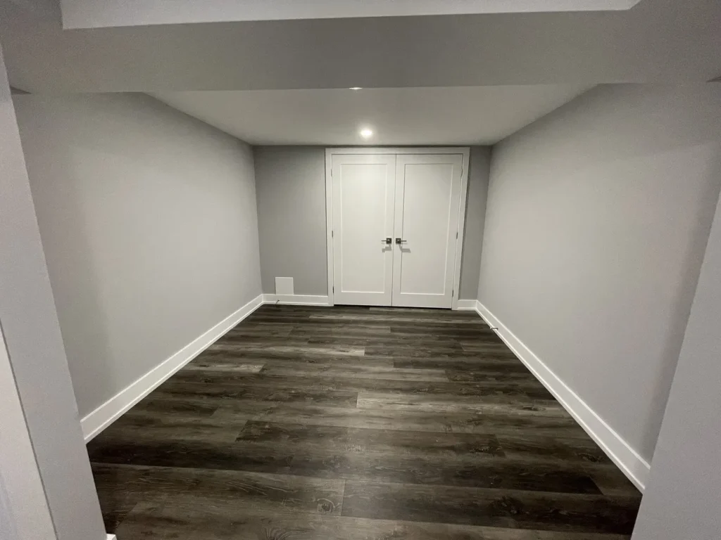Two-bedroom basement apartment in Brampton, basements by CNG Contracting (photo 5)