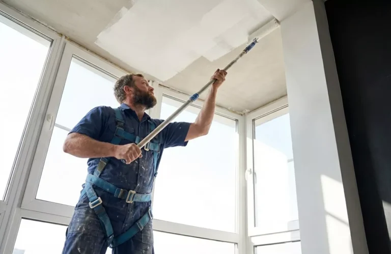 Professional Interior Wall & Ceiling Painting Toronto rolling fresh paint by CNG Contracting.